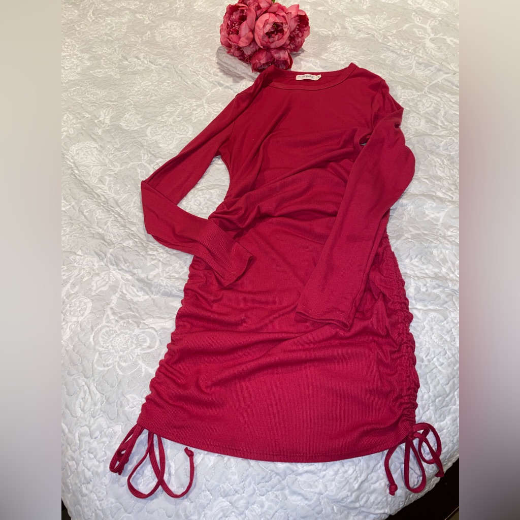 Vestido Fucsia Casi Nuevo No Huele Mal Solo Use Una Ves Talla L